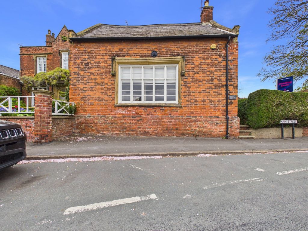 Property photo 1 of 11 5096990