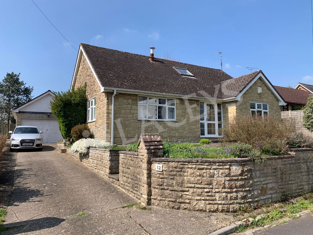 Property photo 1 of 11 External