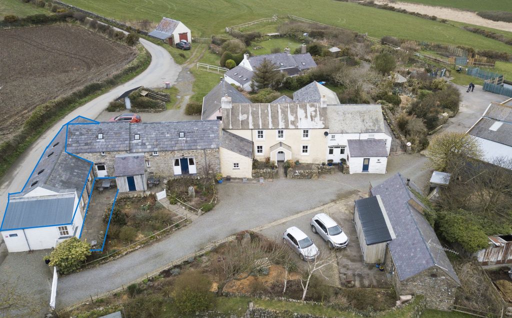 Property photo 3 of 23 Bwthyn Hir Overhead Shot With Lines .Jpg