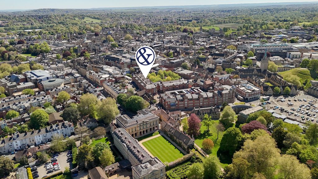 Property photo 1 of 10 Aerial