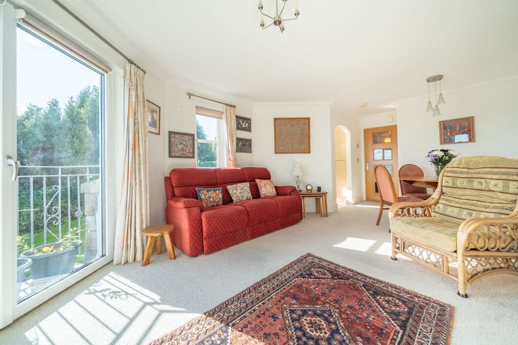 Property photo 2 of 30 7