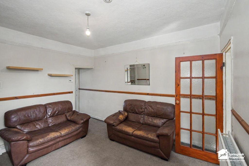 Property photo 3 of 13 Image 3