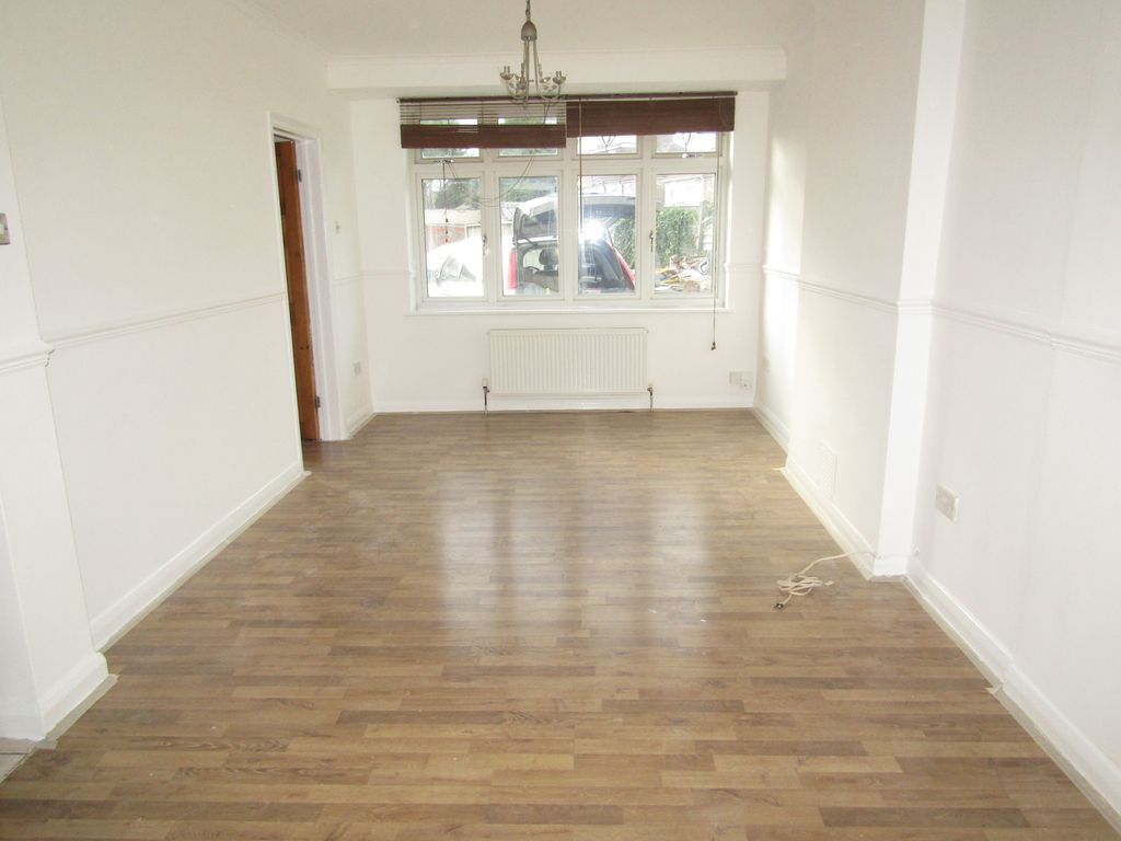 Property photo 3 of 10 Gallery