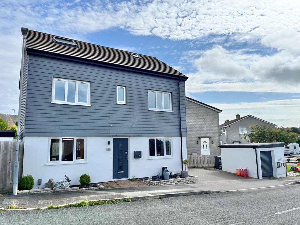 Property photo 1 of 27