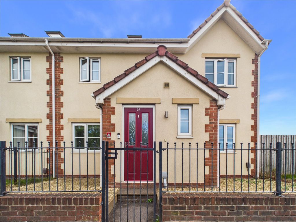 Property photo 2 of 46 Picture No. 85