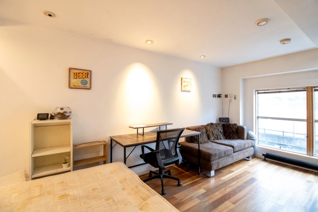 Property photo 2 of 6 Jpg