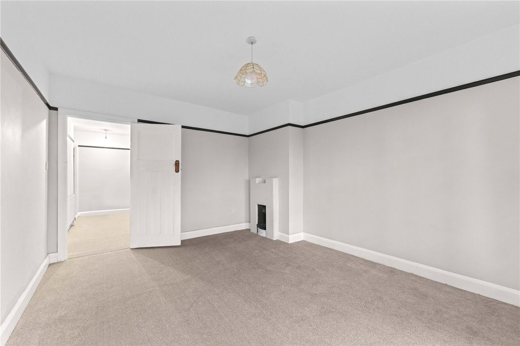 Property photo 3 of 15 Picture No. 22