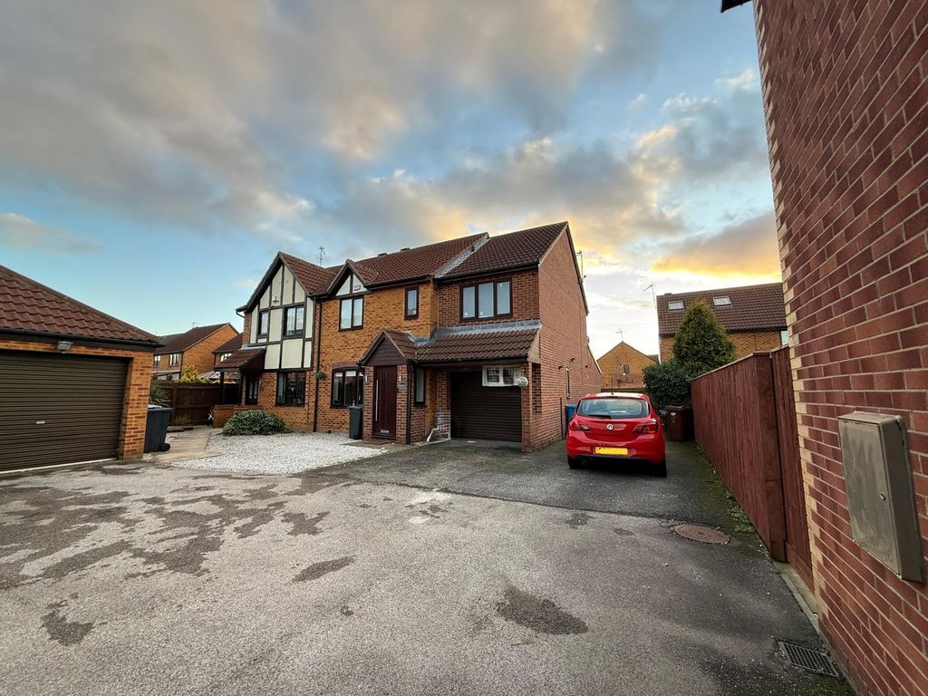 Property photo 1 of 1