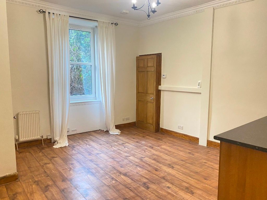 Property photo 2 of 11 Photo 2