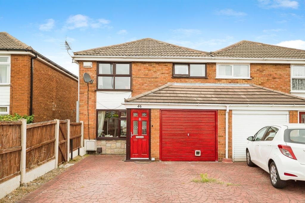 Property photo 1 of 17