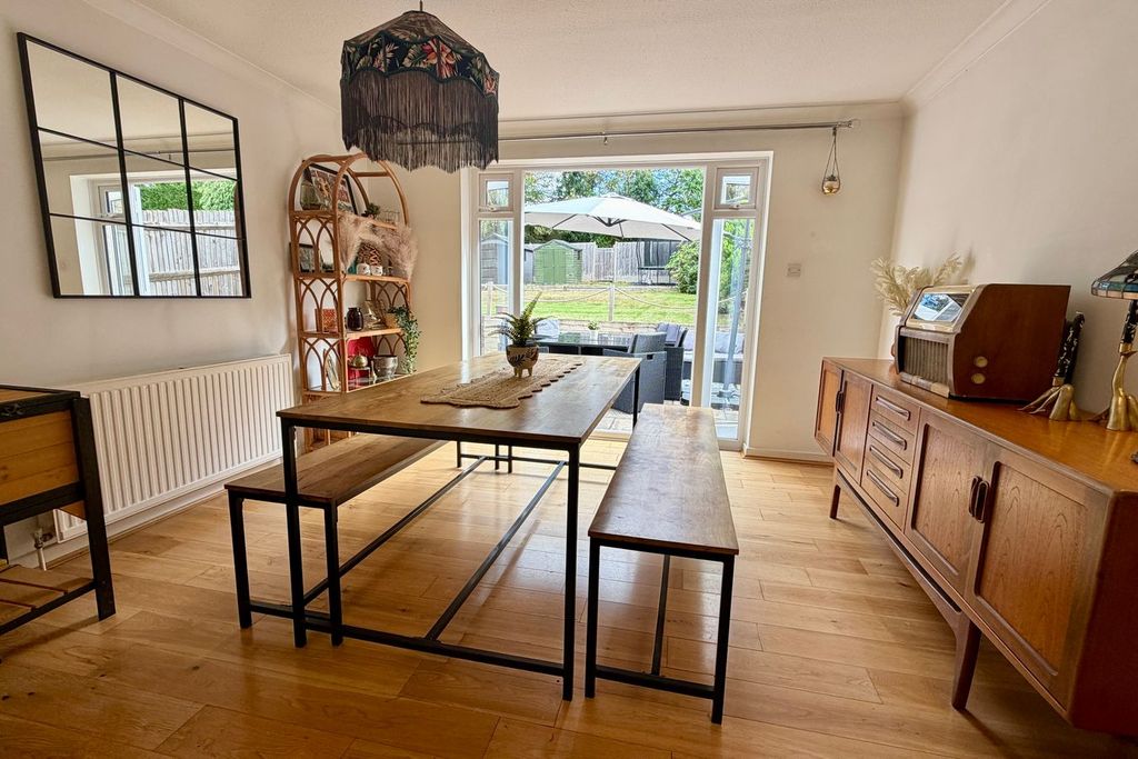Property photo 3 of 22