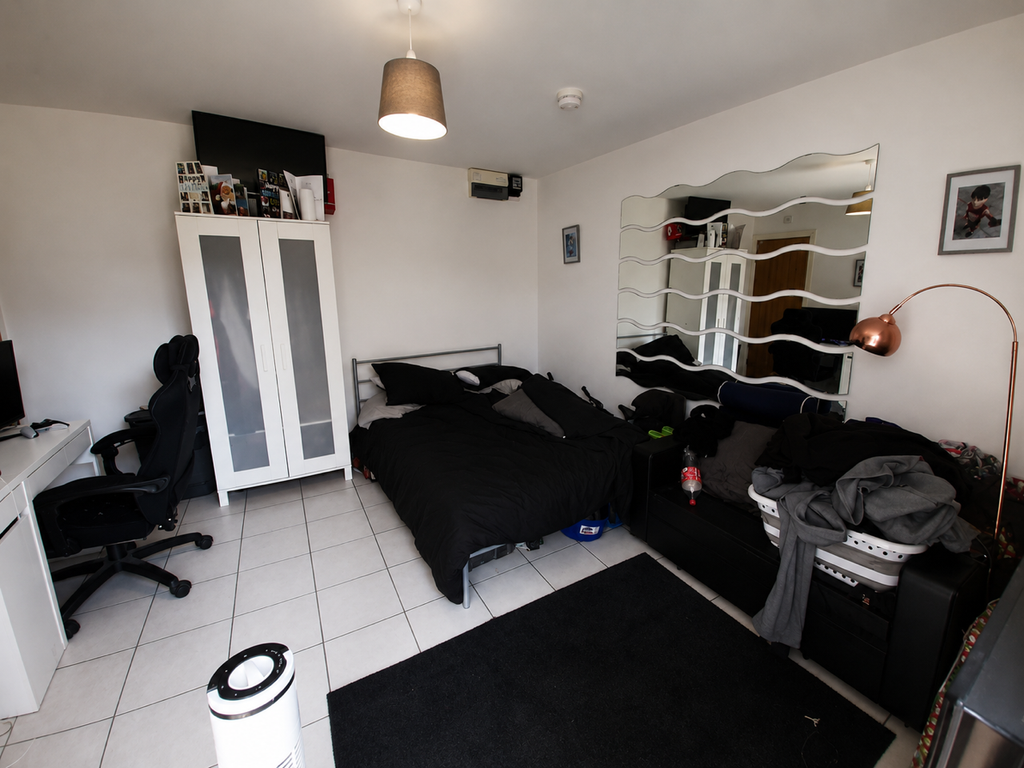 Property photo 2 of 2