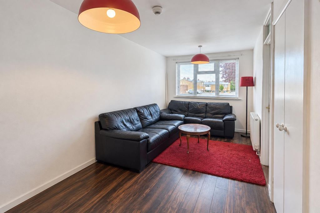 Property photo 3 of 14 1000064569.Jpg
