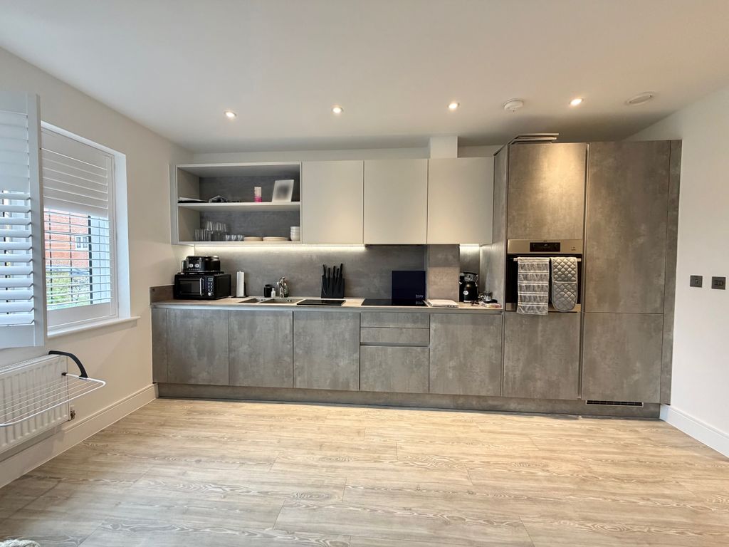 Property photo 2 of 7 Image