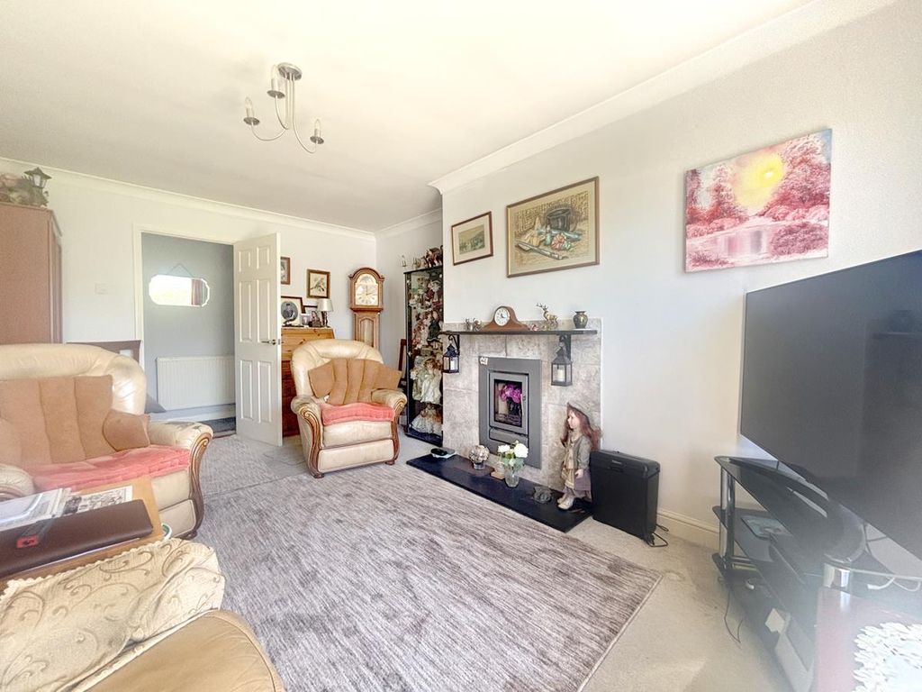 Property photo 2 of 15 Img_6254.Jpg