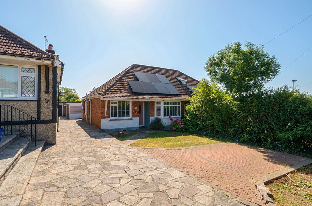 Property photo 1 of 15 1482135-44-6A4Fa9...
