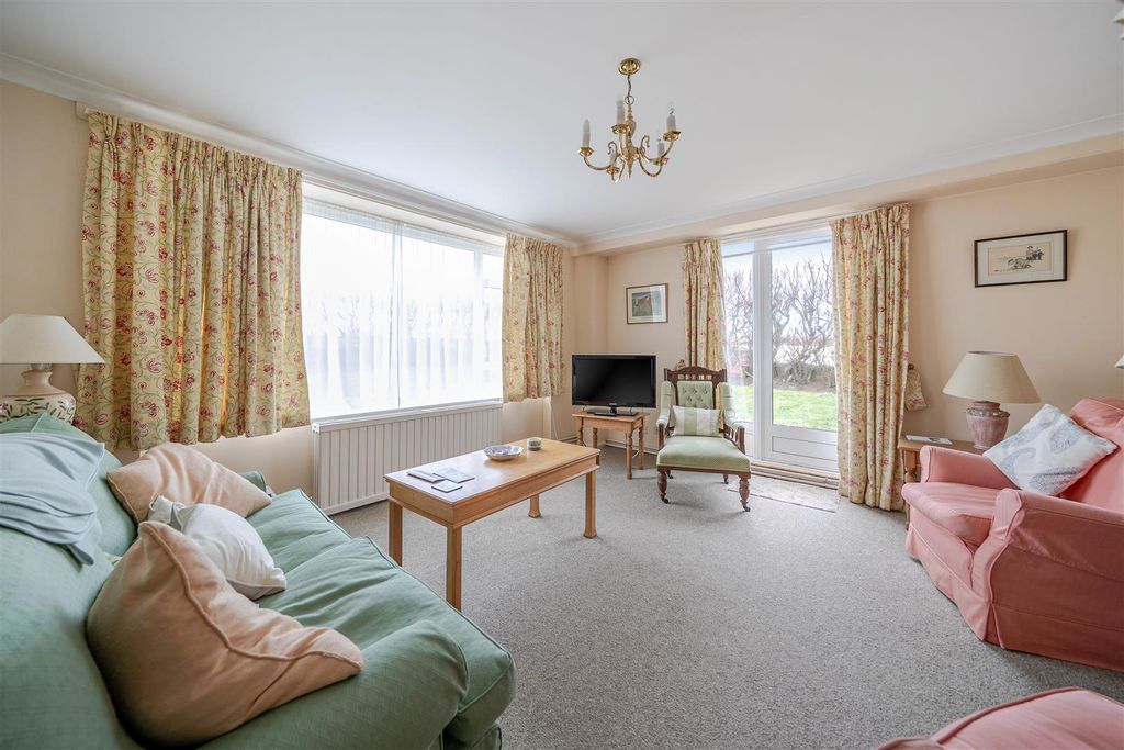 Property photo 2 of 19 1420196-20-69A08E44910Da.Jpg