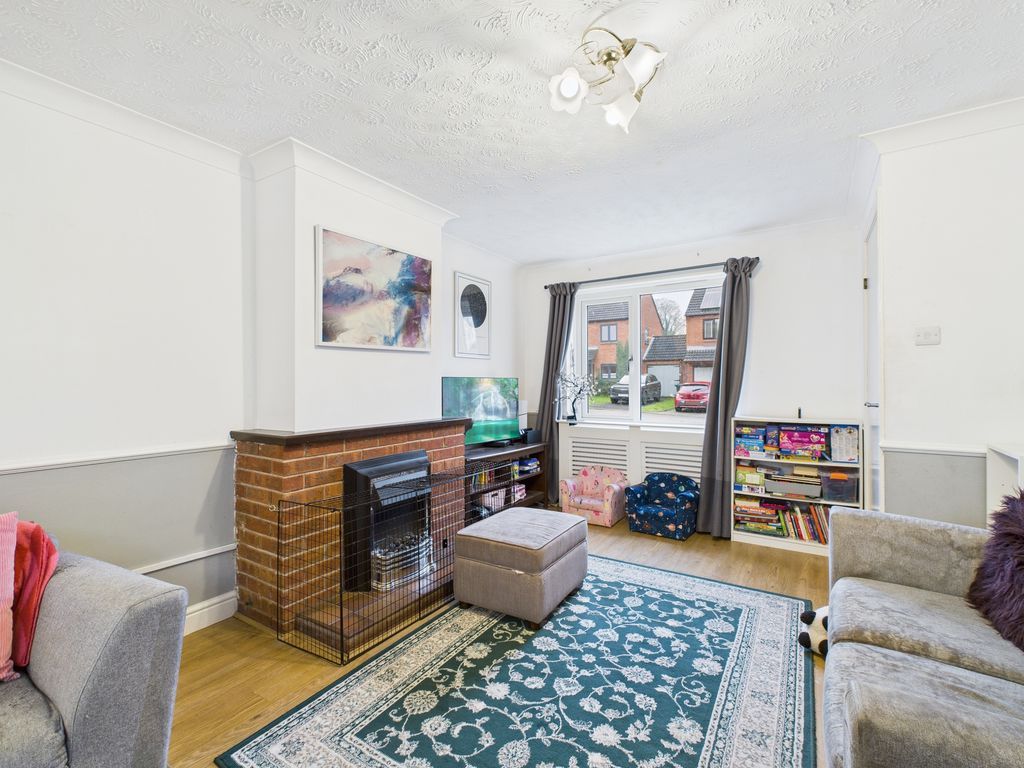 Property photo 3 of 16 Photo 2