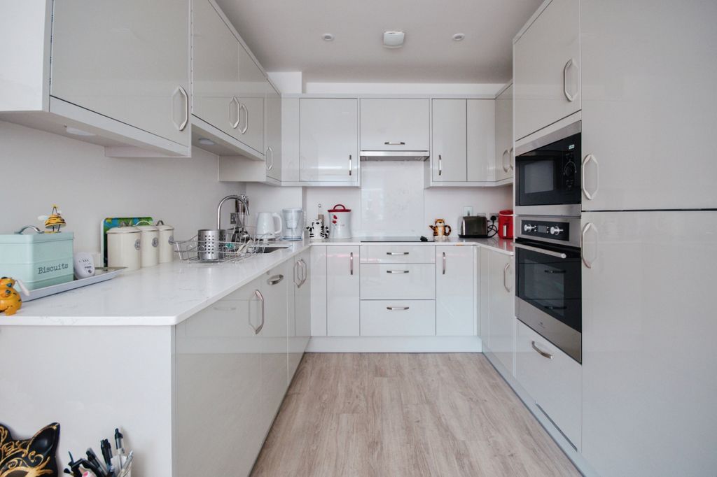 Property photo 3 of 13 Photography