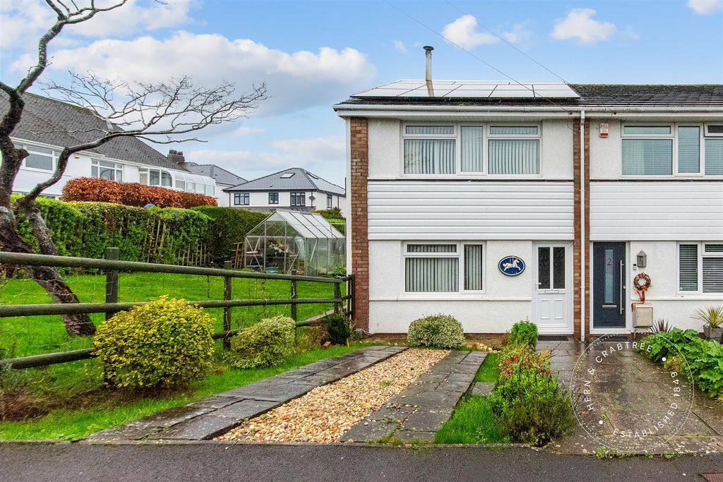 Property photo 1 of 33 Marine-Drive-33.Jpg