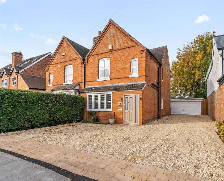 Property photo 1 of 16 94 Tanworth Lane_18.Jpg