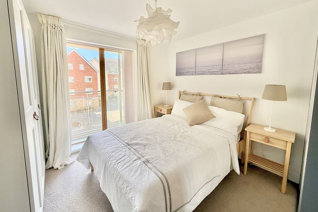 Additional image 9 of 1 bed flat for saleHoneycombe Chine, Boscombe, Bournemouth BH5