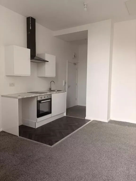 Property photo 1 of 4