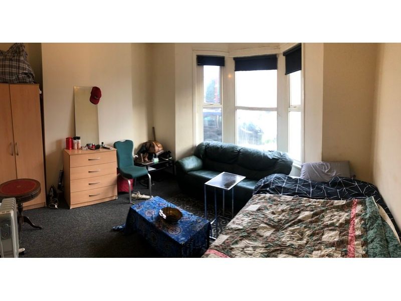 Property photo 1 of 4 Ground Floor Studio
