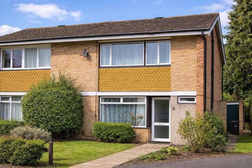 Property photo 1 of 9 Front