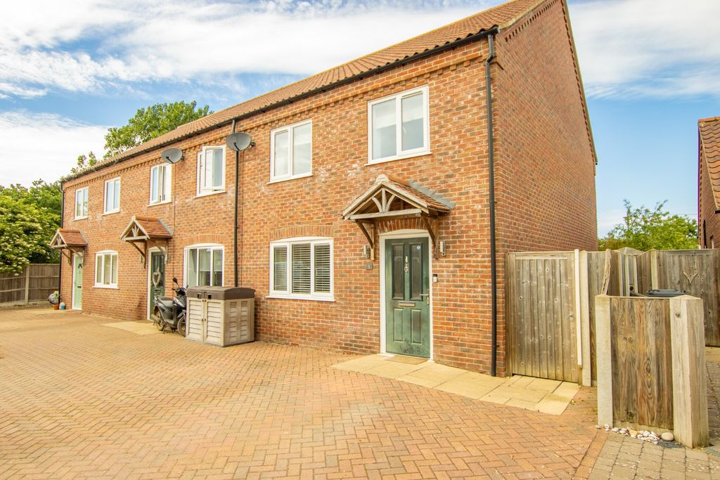 Property photo 1 of 21 5205520