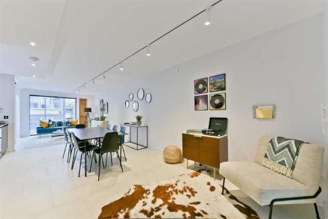 Property photo 1 of 9 1