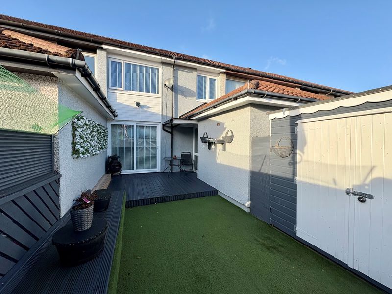 Property photo 1 of 12 Photo 12