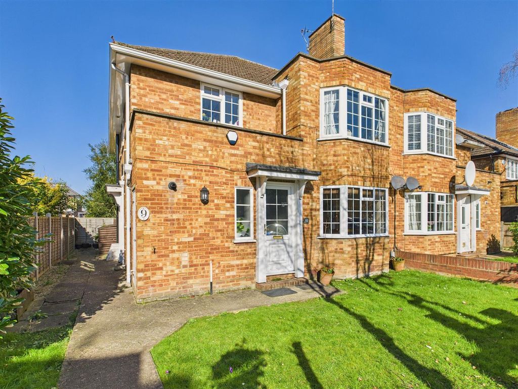 Property photo 1 of 15