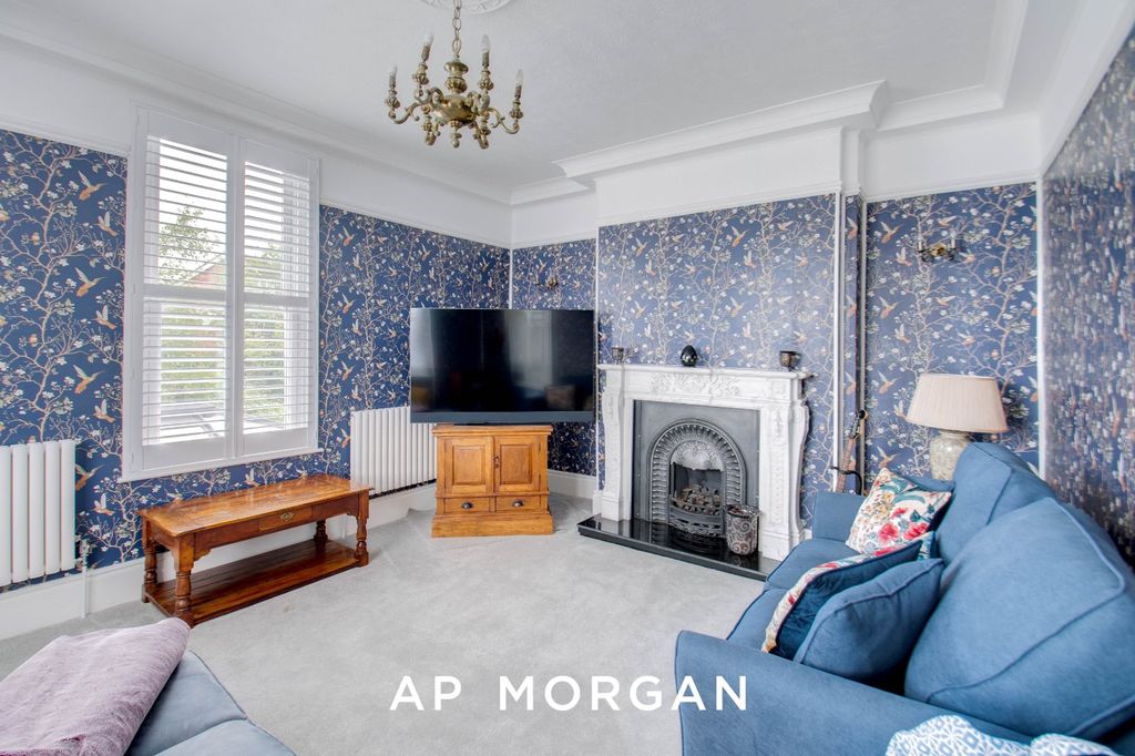 Additional image 8 of 4 bed detached house for saleDibdale Road, Dudley, West Midlands DY1