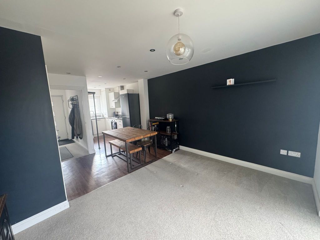 Property photo 3 of 15 Image