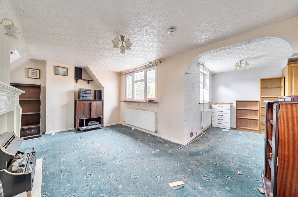 Property photo 3 of 19 3