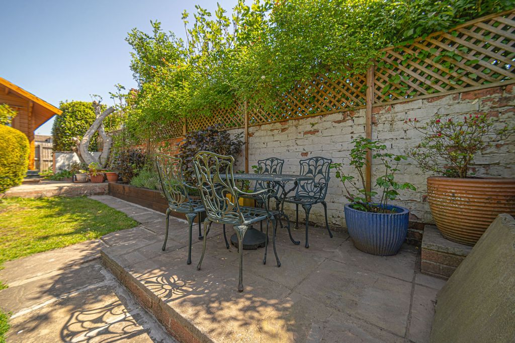 Additional image 33 of 4 bed semi-detached house for saleLodge Road, Caerleon NP18