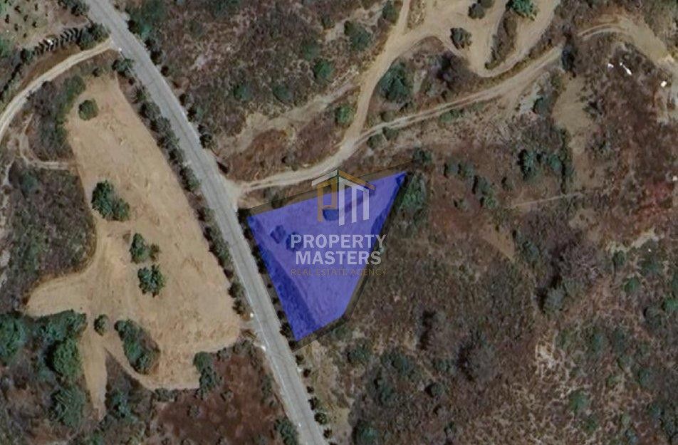 Property photo 1 of 3