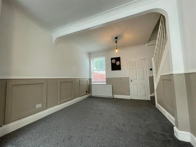 Property photo 3 of 8 Dining Room