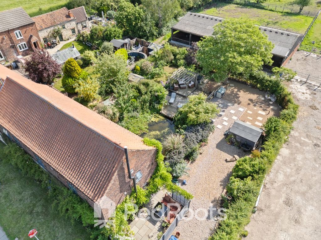 Property photo 3 of 31 5087192