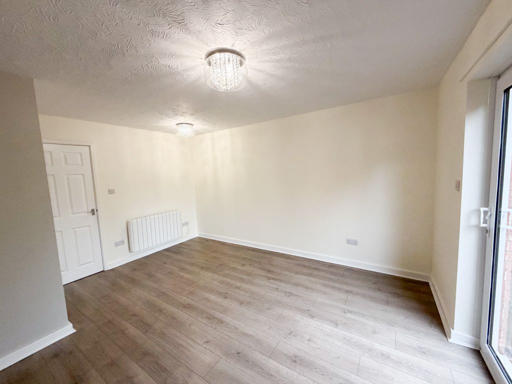 Property photo 3 of 13 Img_9651