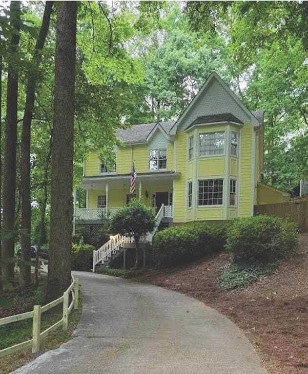 Property photo 1 of 28