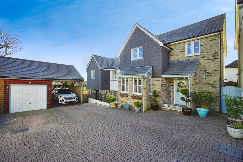 Property photo 1 of 21 Pbox-Img.Jpg