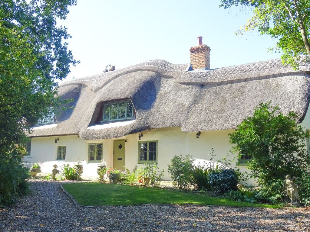 Property photo 1 of 22