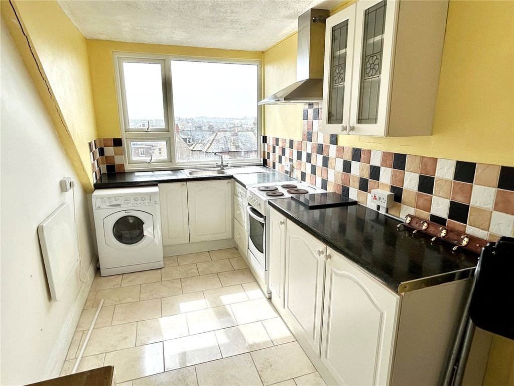 Property photo 3 of 13 Picture No. 28