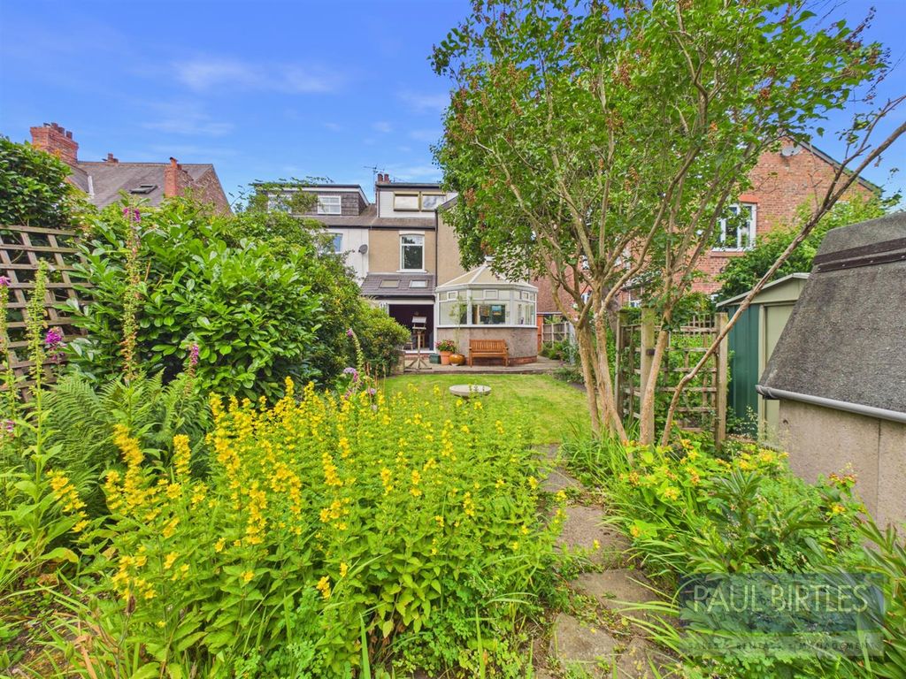 Property photo 2 of 34 Cam01301G0-Pr0783-Still053.Jpg