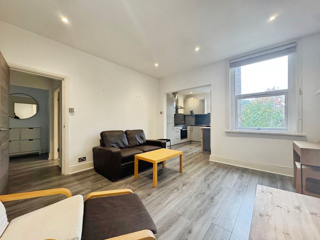 Property photo 3 of 9 Picture No. 07