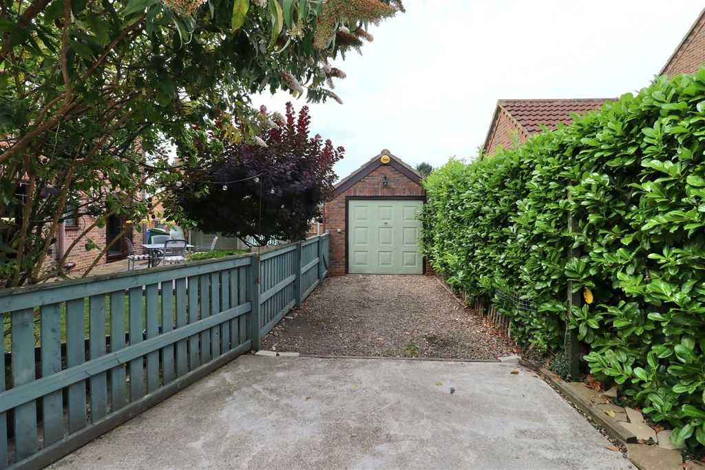 Property photo 3 of 16 Img_1118.Jpg