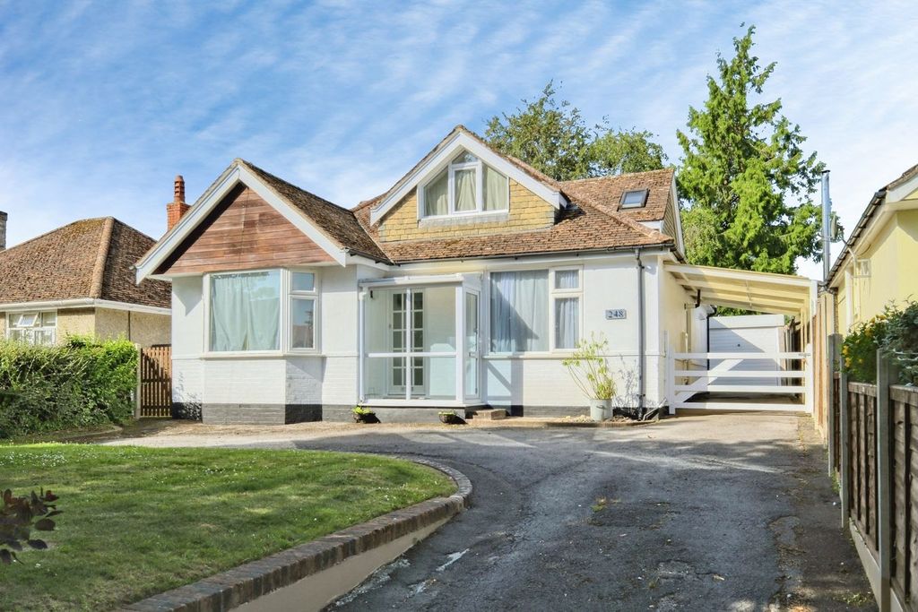 Property photo 1 of 23