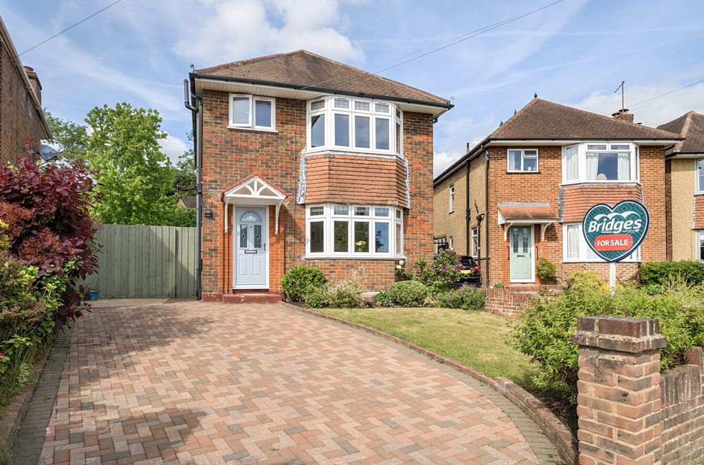 Property photo 1 of 25 1454105-3-6A0F365...